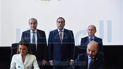«الاستثمار» تتفق مع «أوفيد» على إنشاء مخزنين للقمح بـ 14 مليون دولار