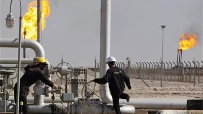 مسؤول كويتي يتوقع خفض دعم البنزين خلال الربع الأول من 2016