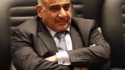 وزير النفط العراقي: يجب تقليص الإنفاق في مشاريع تطوير حقول البترول