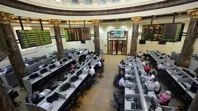 إرتفاع جماعى لمؤشرات البورصة المصرية بمستهل التعاملات