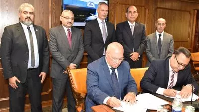 مصر للطيران توقع عقد إنشاء محطة دبي بالشراكة مع «إسكان أفياشن»