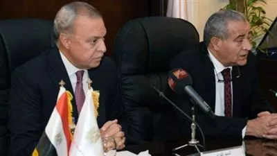اتفاقية بين محافظة قنا وجهاز تنمية التجارة الداخلية لإنشاء أول منطقة لوجستية