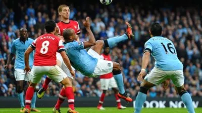 مانشستر سيتي بطلا لكأس رابطة المحترفين بثلاثية نظيفة في شباك آرسنال