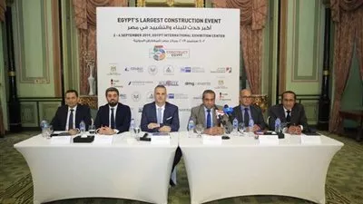 خالد عباس: 200 مليار جنيه استثمارات قطاع التشييد سنوياً في مصر