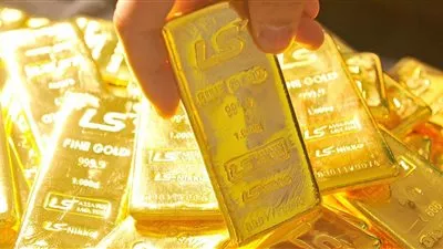الذهب يخترق حاجز 1550 دولار للأوقية بفعل التوترات التجارية