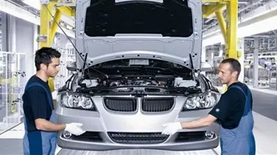 انخفاض إنتاج السيارات وتراجع الانتاج الصناعي فى روسيا