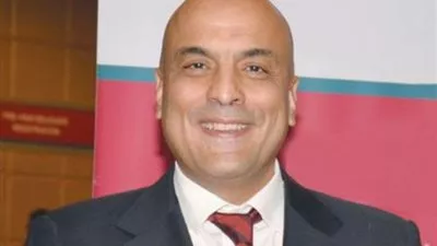 أمجد حسنين: الحكومة مطالبة بالتخلي عن التطوير العقاري للقطاع الخاص