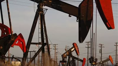 النفط يقفز بعد هجوم السعودية.. وبرنت يسجل 69 دولاراً للبرميل
