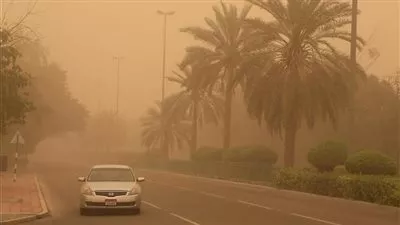 انقطاع الكهرباء عن آلاف المنازل في بريطانيا بسبب العاصفة 
