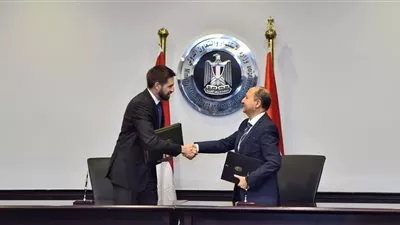 مصر والمجر توقعان مذكرة تفاهم في مجال تعزيز التعاون الصناعي المشترك