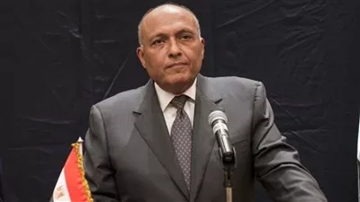 سامح شكرى يعقد جلسة مباحثات مع نظيره الأمريكي في روما
