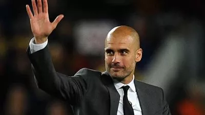 صحيفة إنجليزية: جوارديولا فى مانشستر سيتى = ميسى ورونالدو