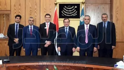 وزير البترول يعلن إعداد أول استراتيجية لتطوير قطاع التعدين