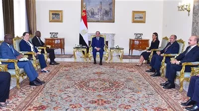 السيسي يبحث سبل تعزيز التعاون بين مصر وصندوق «إيفاد»