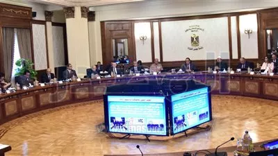 «الوزراء» يوافق على تعديل قانون تنظيم نشاط التمويل متناهي الصغر