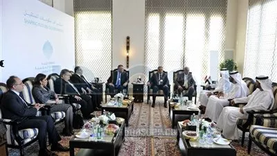 رئيس الوزراء يلتقي ولى عهد أبو ظبى على هامش القمة العالمية للحكومات