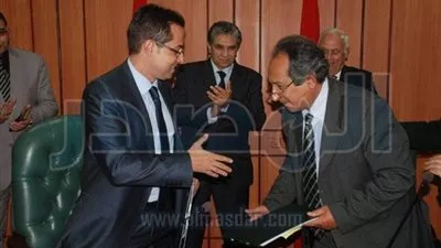 وزير البيئة يشهد توقيع عقد تفعيل مصنع تدوير المخلفات ببورسعيد