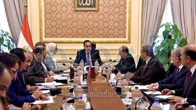 رئيس الوزراء: إنتهاء خطة تطوير قطاع الدواء.. يناير 2020