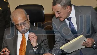 رئيس الوزراء يقرر دعوة وزير النقل و