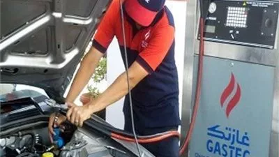 تحويل 288 ألف سيارة للعمل بالغاز الطبيعى بنهاية سبتمبر الماضي