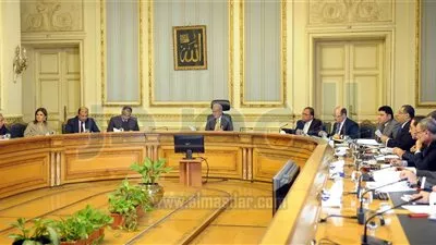 رئيس الوزراء يوجّه بتذليل كافة العقبات التي تواجه الاستثمارات الأجنبية في مصر