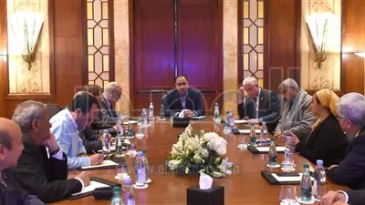 «مدبولي»: تكليف رئاسي بسرعة العمل علي إعلان شرم الشيخ مدينة خضراء