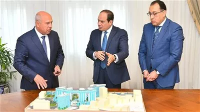 السيسي يوجه بإنشاء محطة مركزية لسكك حديد الوجه القبلي بمنطقة بشتيل