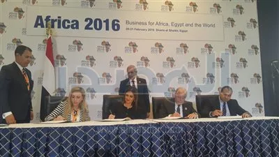 وزيرة التعاون الدولي توقع مذكرة تفاهم لتطوير مشروعات الثروة الحيوانية