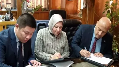 «االكهرباء» توقع عقد إنشاء محطة محولات «الرمال السوداء» بـ 122,7 مليون جنيه