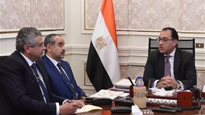 الحكومة: تطوير مبنى الركاب 1 بمطار القاهرة وزيادة سعته لـ 10 ملايين راكب