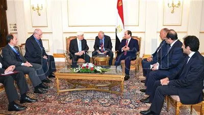 السيسي يبحث مع نظيره اليوناني سبل تعزيز التعاون فى عدد من المجالات