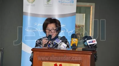 بالصور.. الاتحاد النسائى العربى يقيم مؤتمر 