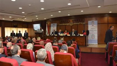 انطلاق فعاليات المؤتمر الدولي للتصنيع والتنمية المستدامة (صور)