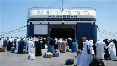 500 معتمر يغادرون ميناء سفاجا البحري إلى ينبع السعودي