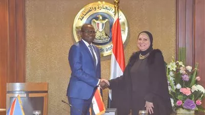 مصر والكونغو يبحثان سبل تعزيز التعاون الصناعي المشترك