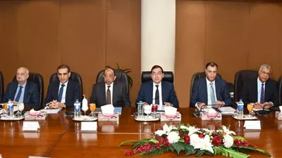 «الملا»: زيادة قدرة معمل تكرير أسيوط إلى 800 ألف طن بنزين