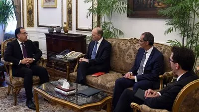 «فودافون» تخطر الحكومة بتوقيع مذكرة تفاهم بيع حصتها في مصر لـ «STC»