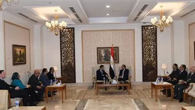 وزير البترول يبحث مع «أكسون موبيل» أنشطتها في مجال البحث والاستكشاف