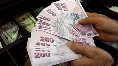 الليرة التركية تسجل أفضل أداء أسبوعي في نحو 9 سنوات