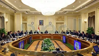 طارق عامر: تسوية مديونيات 142 عميلاً متعثراً بقيمة 18,4 مليار جنيه