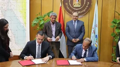 صرف علاوة 10% للعاملين بقطاع السياحة والفنادق