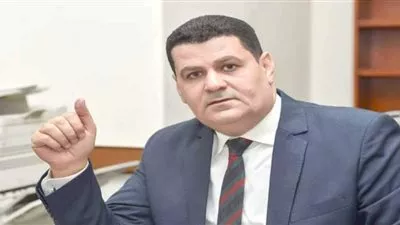 تعاون بين 