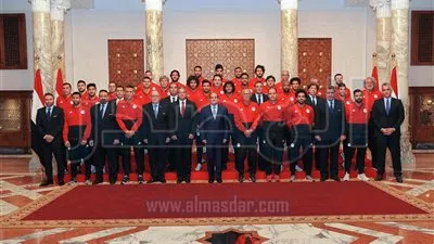 السيسي يستقبل المنتخب الوطنى المشارك فى كأس العالم 2018