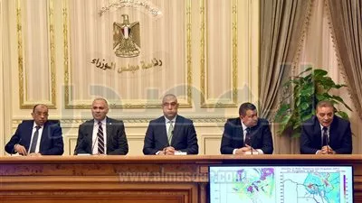 الحكومة تستعرض إجراءات مواجهة الطقس السئ خلال الأيام المقبلة 