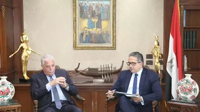 وزير السياحة يبحث آليات وضع خطة ترويج لمدينة شرم الشيخ
