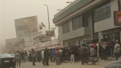 البنك الأهلي: لسنا جهة صرف منحة العمالة غير المنتظمة