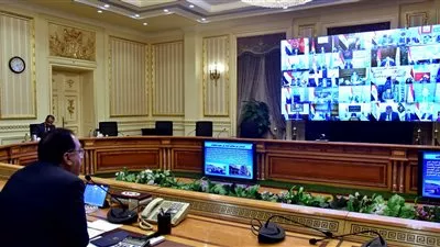 مجلس المحافظين: المصانع تعمل بكامل طاقتها وتراعى تطبيق الإجراءات الاحترازية