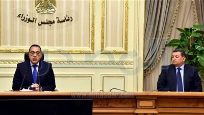 الحكومة: وقف وسائل النقل العام وغلق المحال والمتنزهات يوم شم النسيم