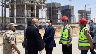 «مدبولى» يتفقد منطقة الأبراج والحى السكنى الخامس بالعاصمة الإدارية