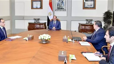السيسى يوجه بالتنسيق الإعلامى بين مؤسسات الدولة عند تناول الأزمات